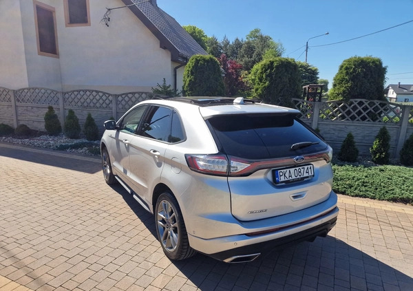 Ford EDGE cena 119000 przebieg: 140000, rok produkcji 2019 z Ujazd małe 781